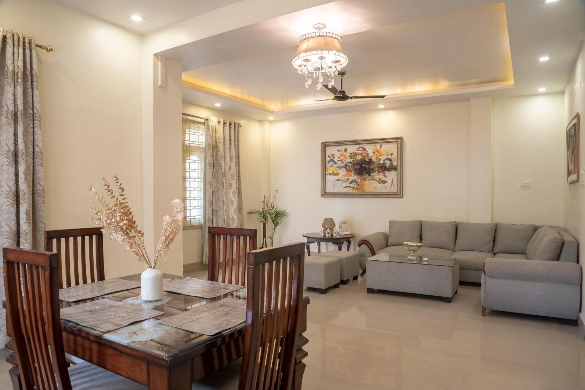 Bed and Breakfast The Urban Grandeur 1 Guwahati Exterior foto