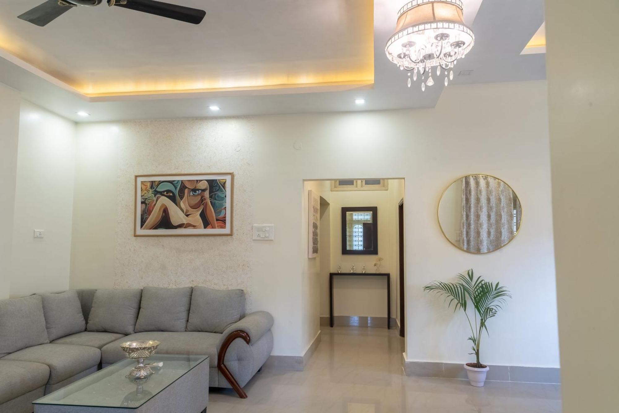 Bed and Breakfast The Urban Grandeur 1 Guwahati Exterior foto